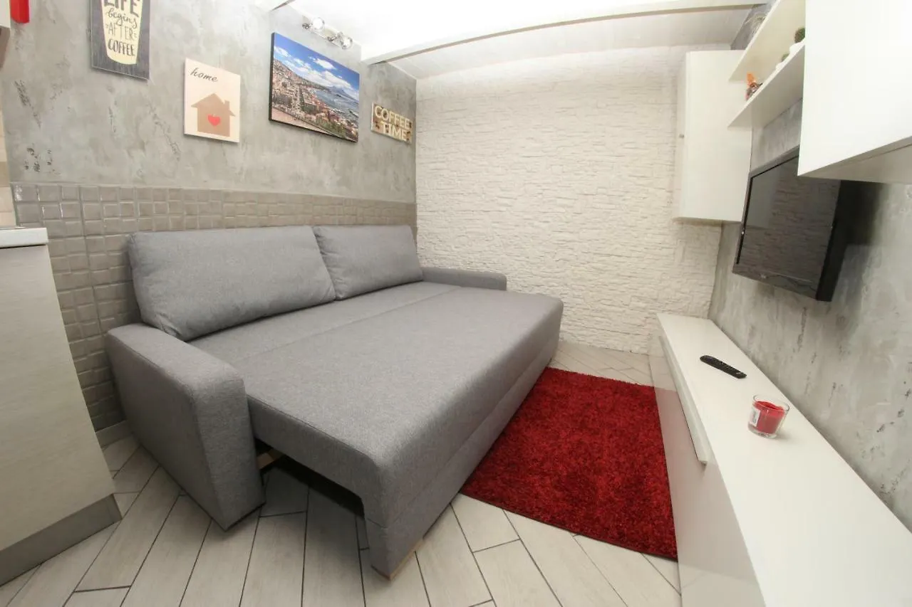 Apartment Ferienwohnung Brillantina House Neapel