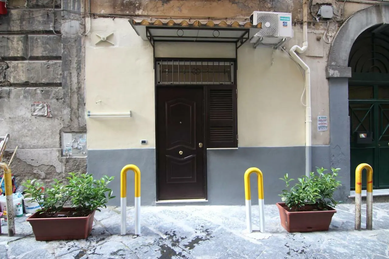 Ferienwohnung Brillantina House Neapel Italien